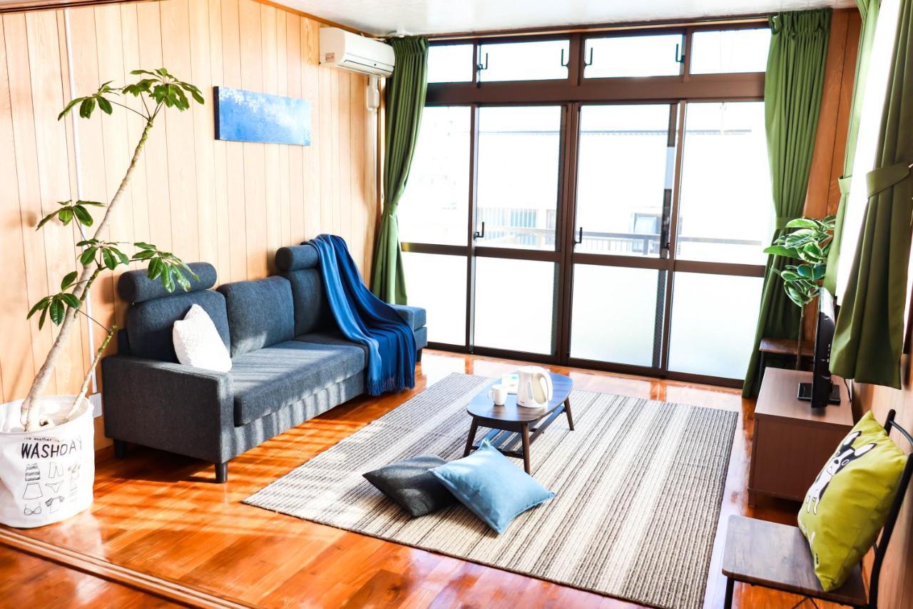 Condominium Hotel Mihama Upi Chatan Ngoại thất bức ảnh
