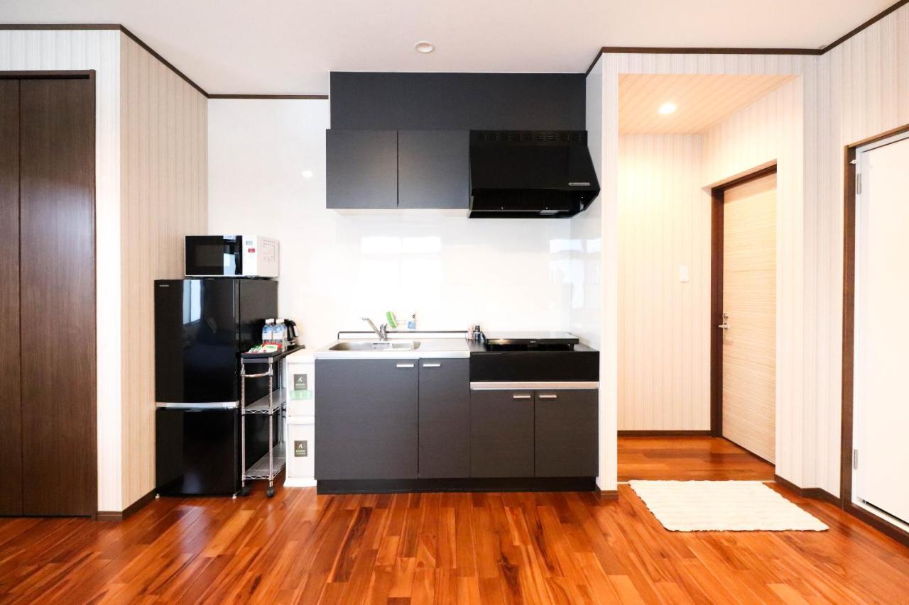 Condominium Hotel Mihama Upi Chatan Ngoại thất bức ảnh