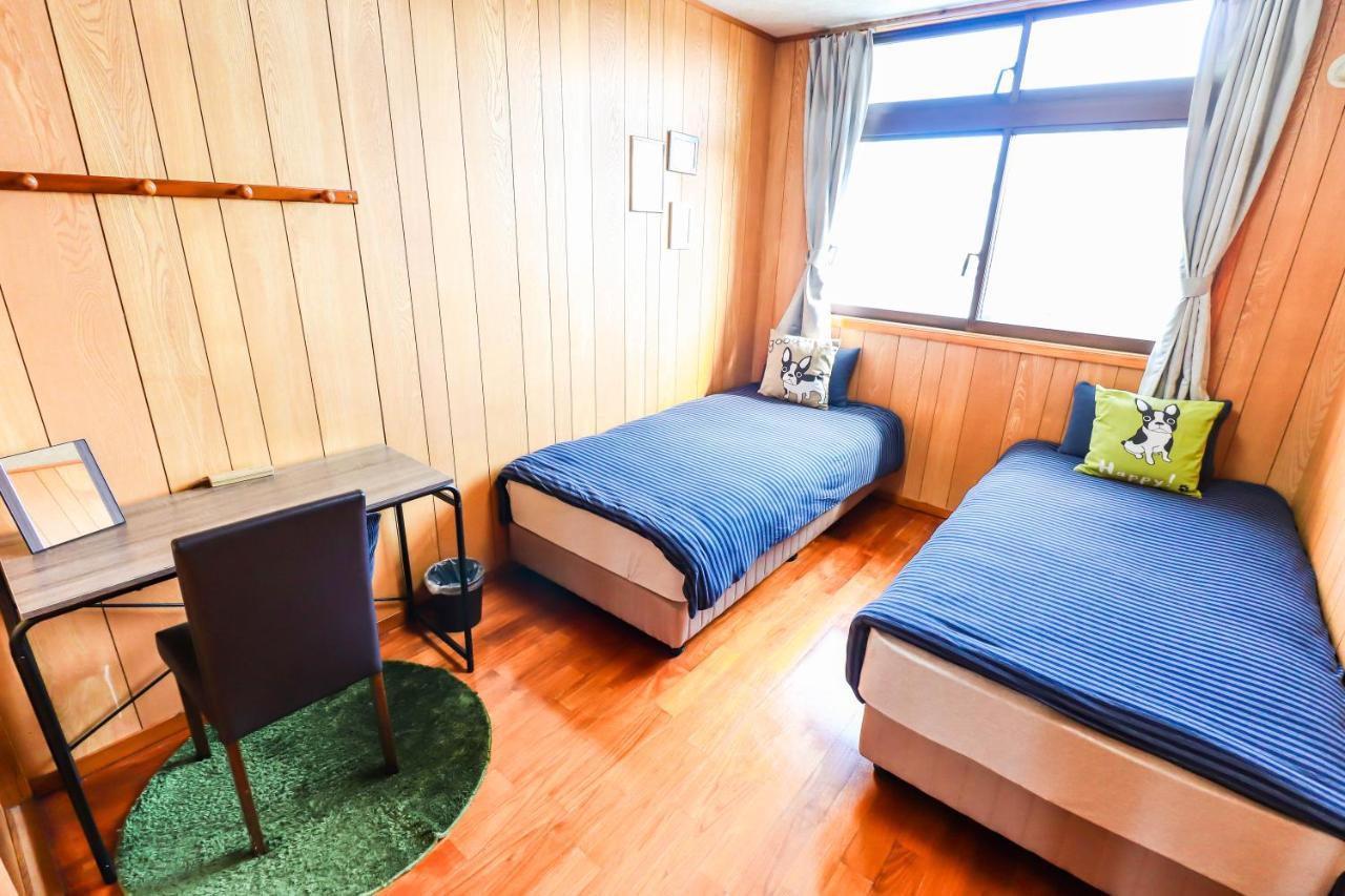 Condominium Hotel Mihama Upi Chatan Ngoại thất bức ảnh