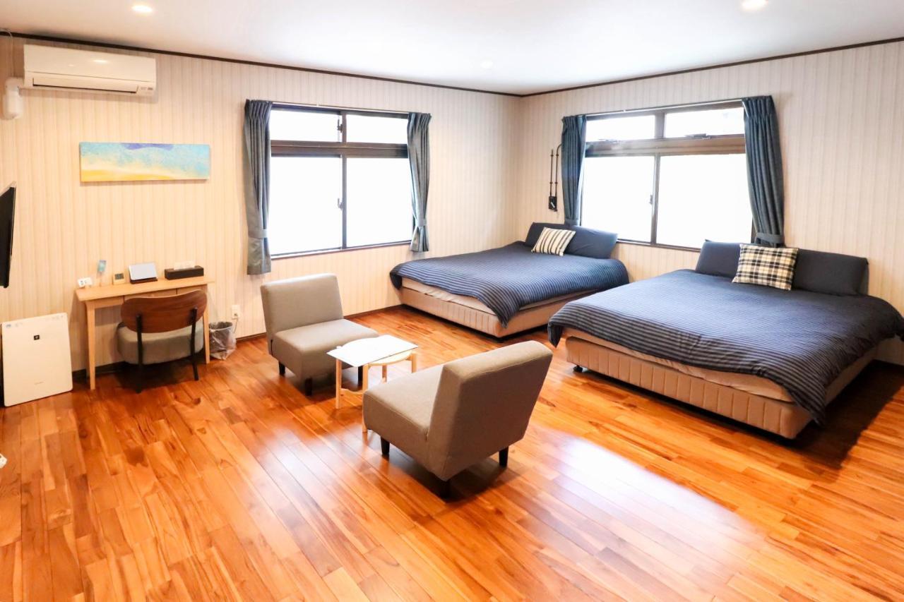 Condominium Hotel Mihama Upi Chatan Ngoại thất bức ảnh